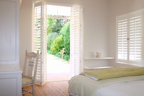 Cửa chớp Norman - xếp trượt 19