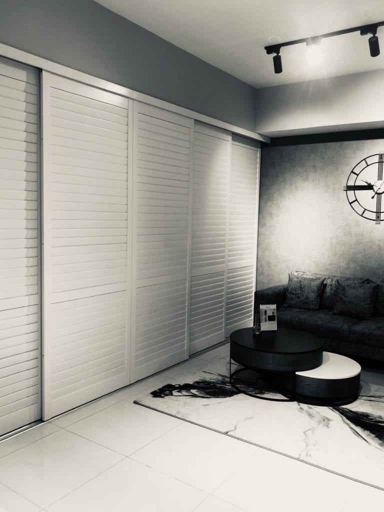 Cửa trượt lùa